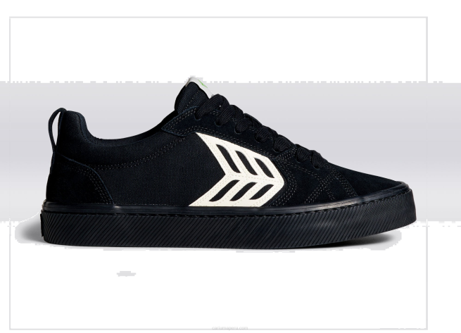 hombres Cariuma todo negro/marfil X606128