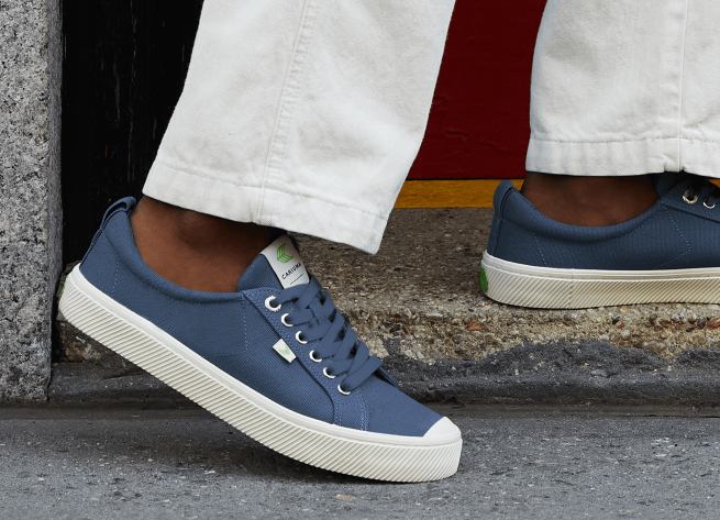 hombres Cariuma lienzo pañuelo azul X60615