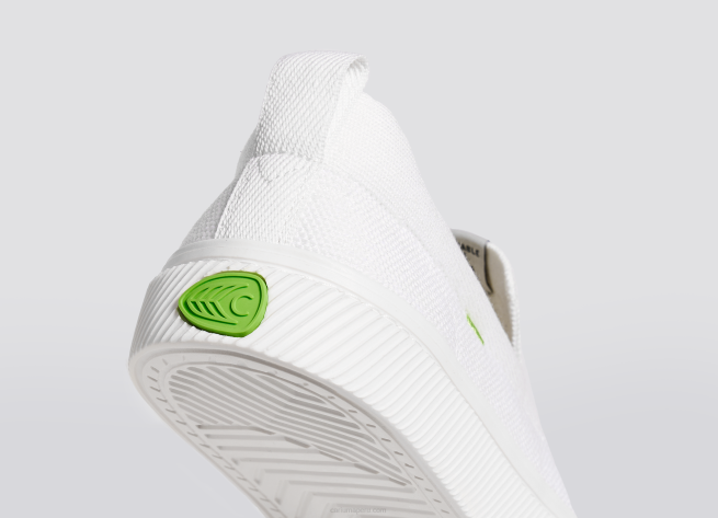 hombres Cariuma punto blanco X606163