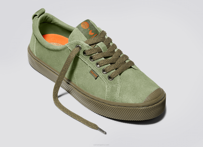 mujer Cariuma ante verde aceite deus ex machina X606244