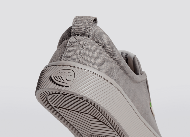 mujer Cariuma todo lona gris X606249