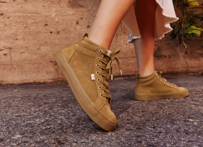 mujer Cariuma therma todo ante camel X606286