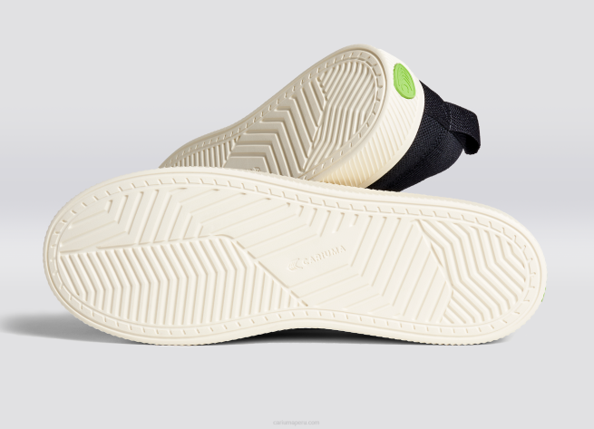 mujer Cariuma punto negro X606384